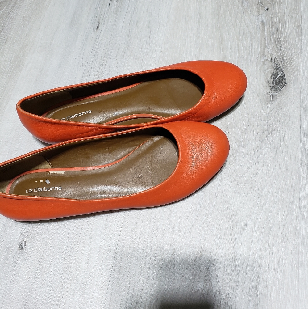 Liz Claiborne leather flats - Picture 9 of 12